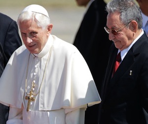 Discurso de Benedicto XVI a su llegada al Aeropuerto de Santiago de Cuba